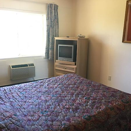 Budget Inn Motel Woodburn Eksteriør billede