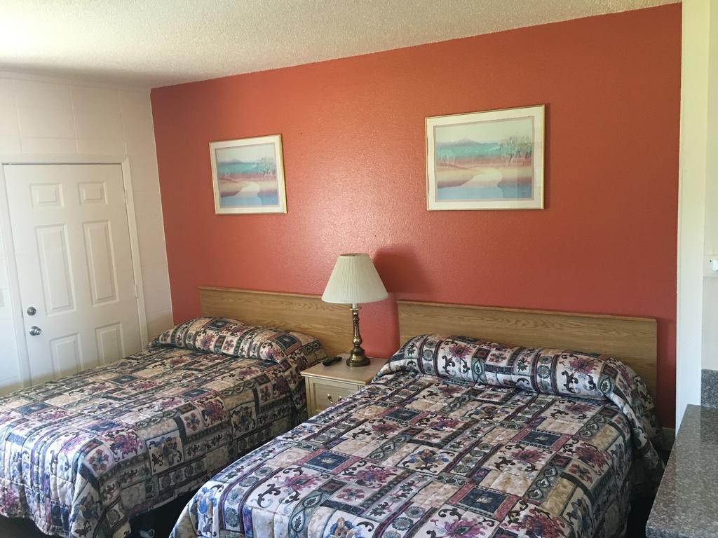 Budget Inn Motel Woodburn Eksteriør billede