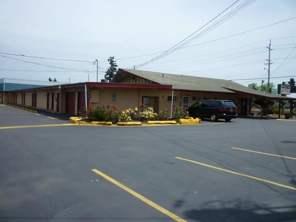 Budget Inn Motel Woodburn Eksteriør billede